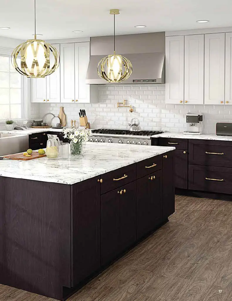 Dark Catalina Espresso island cabinetry paired with light perimeter cabinets in Warrenton, Virginia